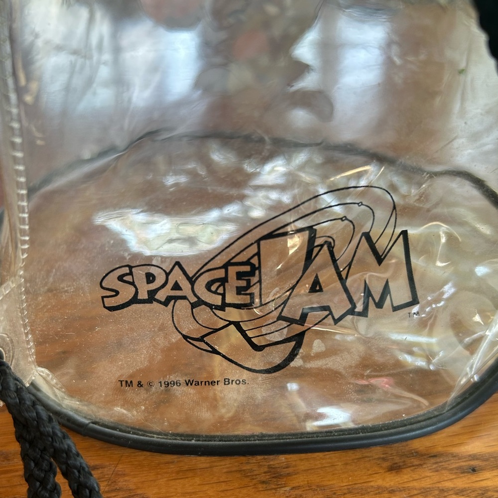 90’s Space Jam Warner Bros basketball bag